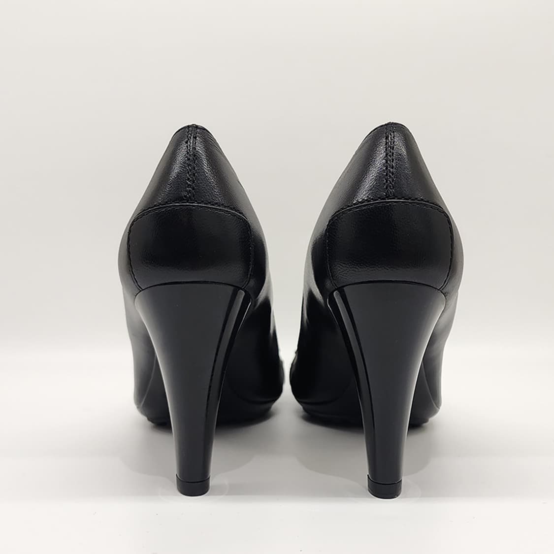 토즈 블랙 돌기 구두 36.5 상품이미지3