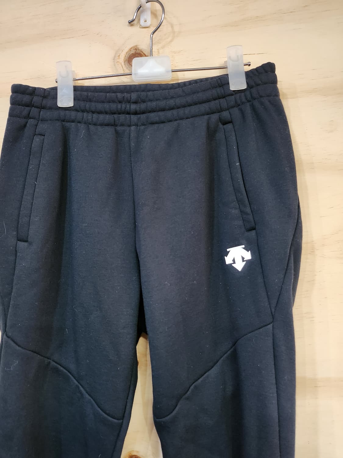 57) 데상트 남성 트레이닝 바지 상품이미지5