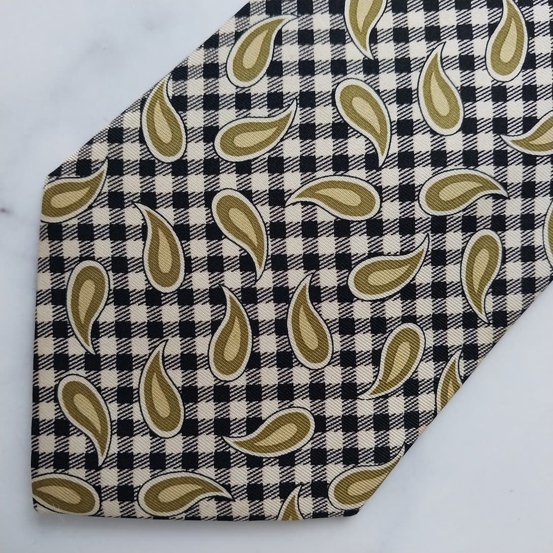 지방시 실크 옐로우 페이즐리&체크 넥타이 9.8cm A+등급 K1096
 상품이미지8