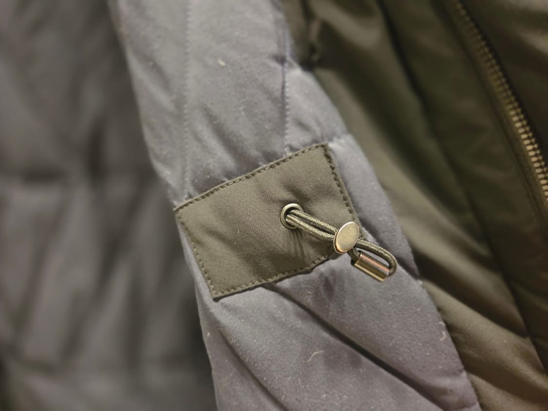 띠어리 패딩코트 상품이미지8