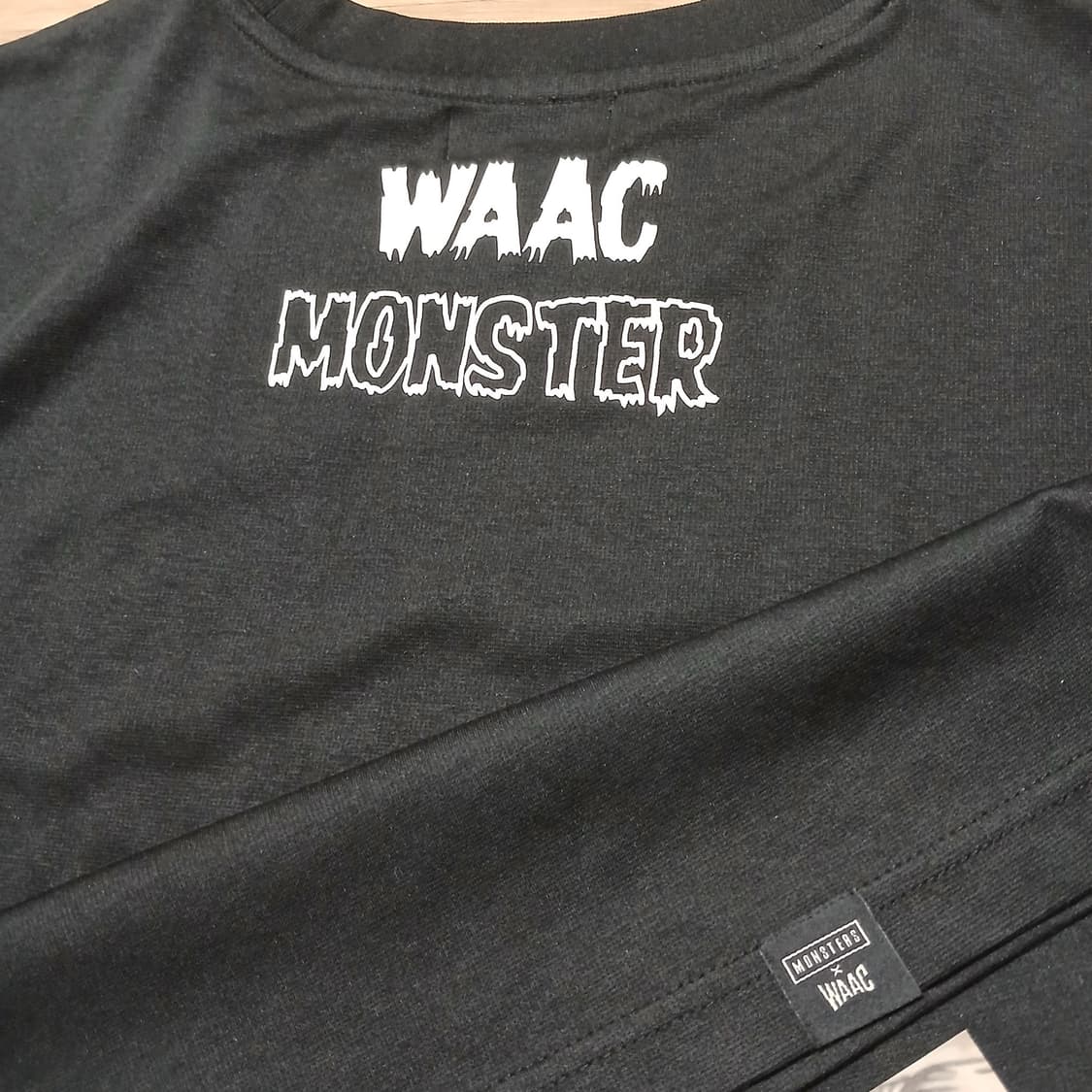 코오롱 WAAC 몬스터즈 콜라보 반팔티  상품이미지1