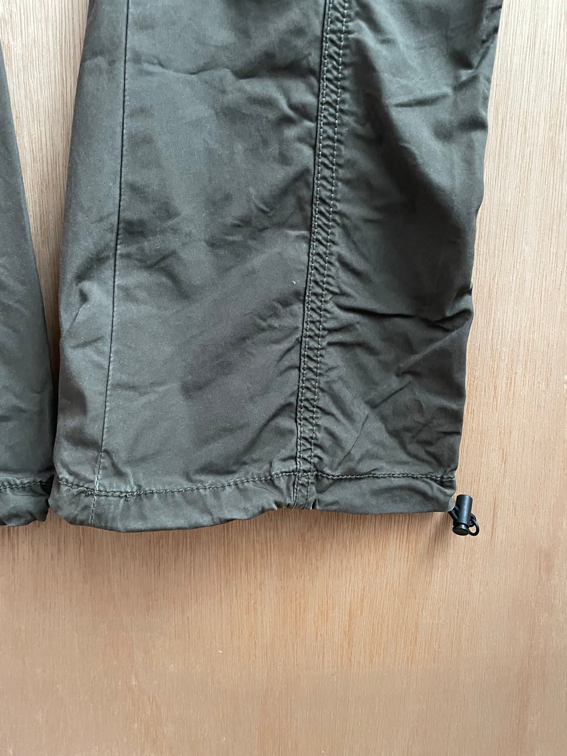 립반윙클 퍼커링 팬츠 상품이미지4