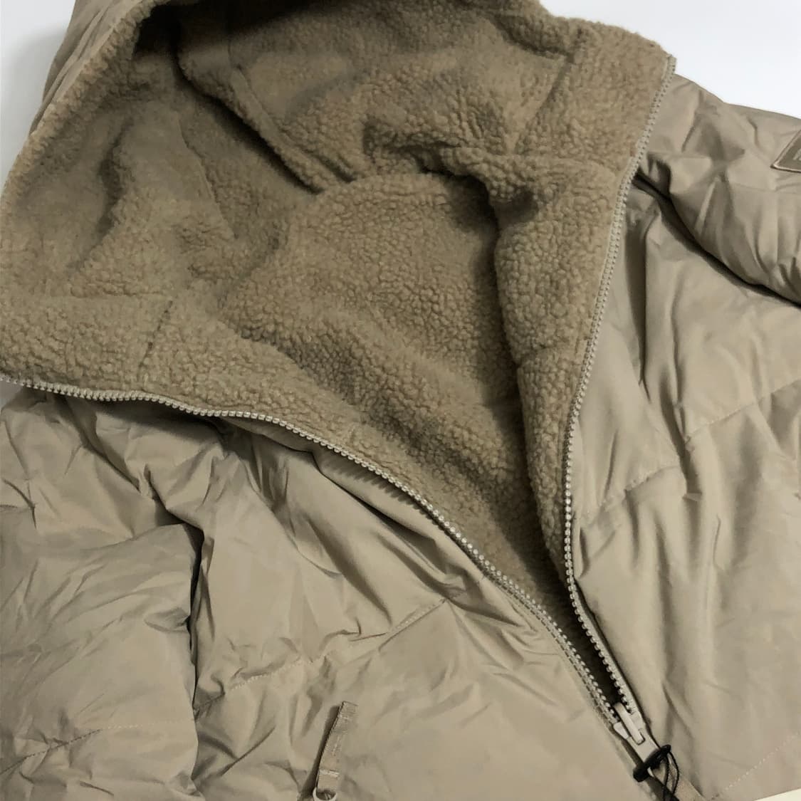 새상품) K2 리버시블 양털 패딩 S 상품이미지3