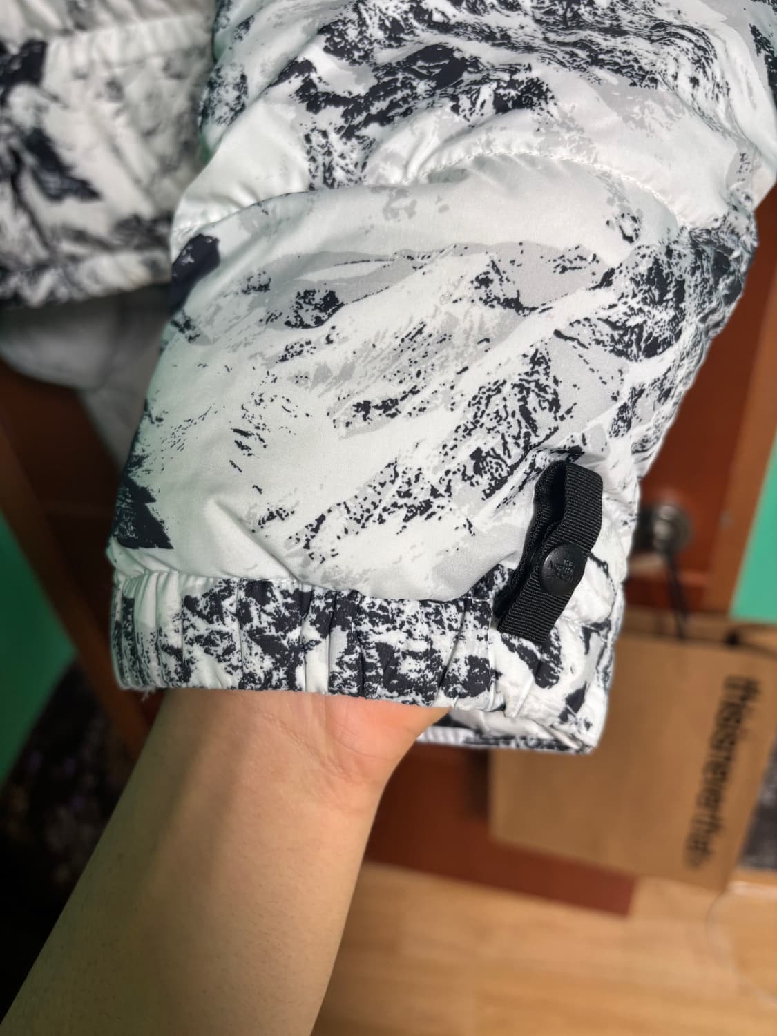 노스페이스 1996 눕시 노벨티 자켓 뉴트럴 그레이 L(100) 상품이미지4