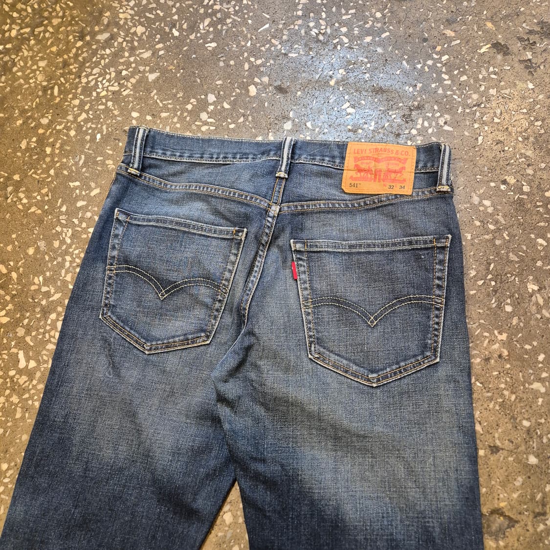 실사이즈-31인치 리바이스 541 청바지  상품이미지6