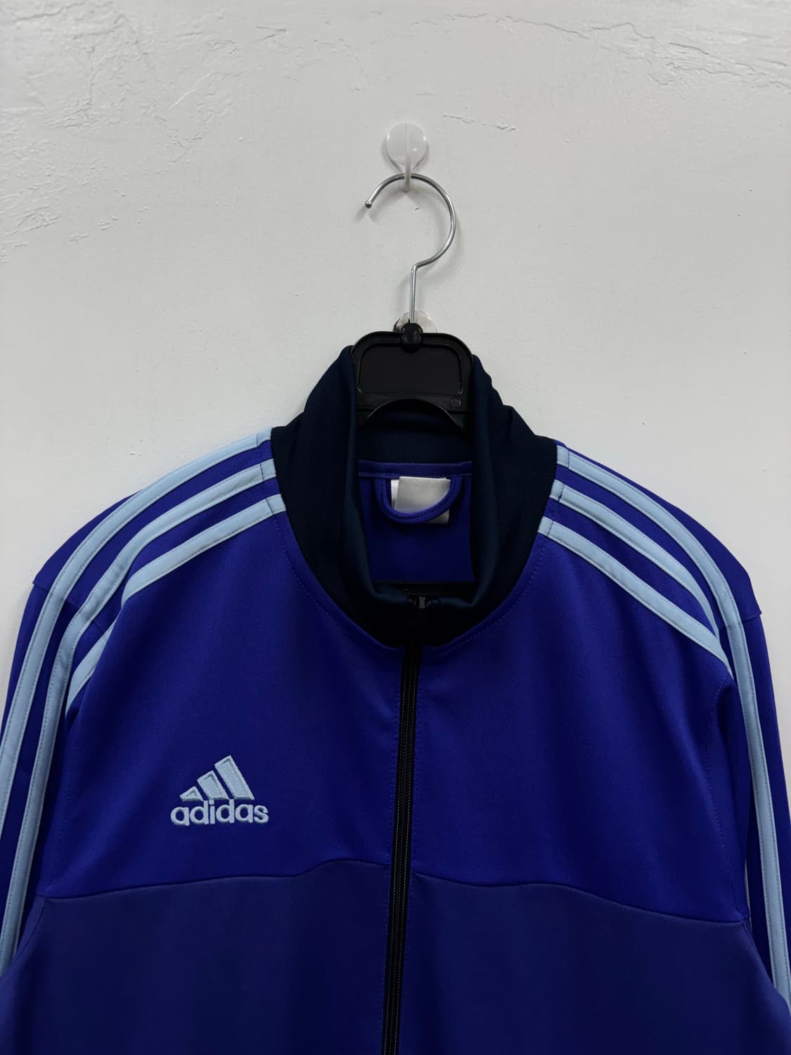 아디다스 트랙탑 상품이미지2