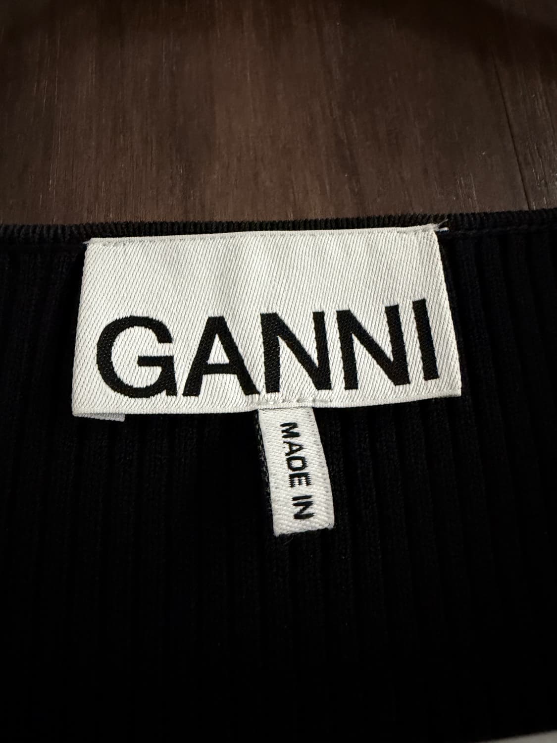 GANNI 가니 딥브이넥 골지 롱 원피스 상품이미지4