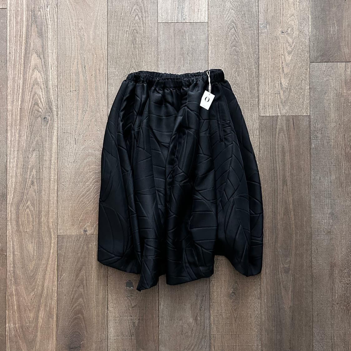 Leaf Embossing Volume Skirt 상품이미지10