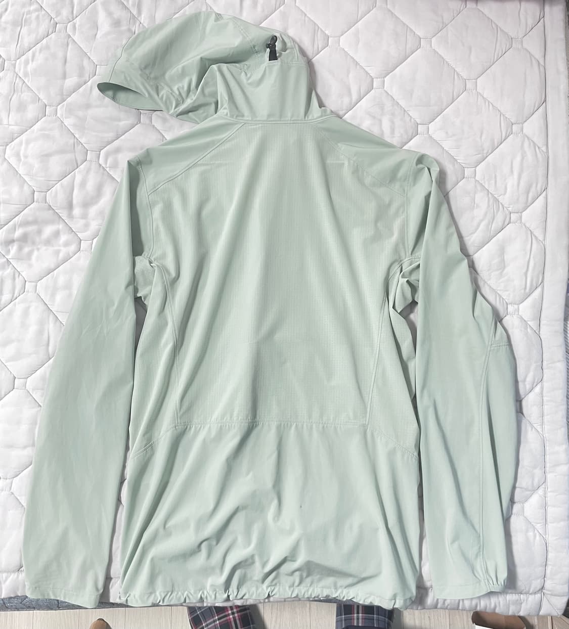 아크테릭스 인센도 하이브리드 후디 스톤그린 민트 상품이미지2