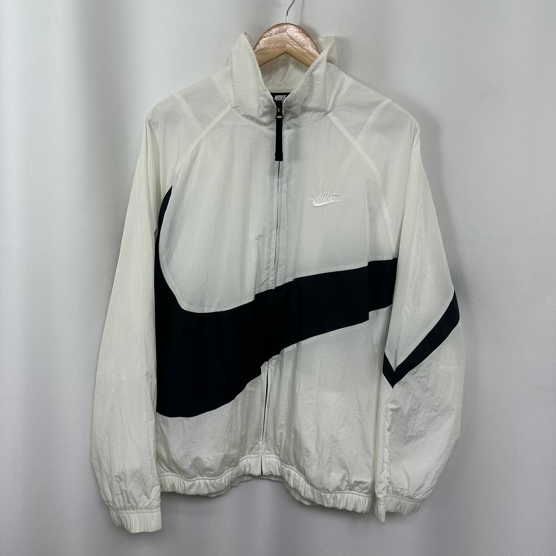 나이키 남자 로고 바람막이 자켓 화이트 XL   YII 상품이미지1