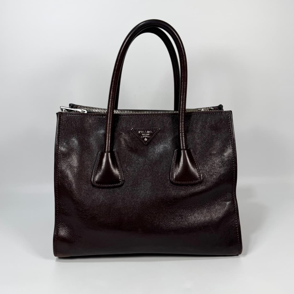 프라다 비텔로 다이노 토트백 상품이미지2