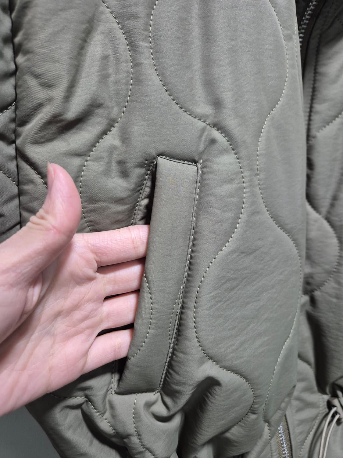 빈티지 카키색 퀼팅 패딩 조끼 상품이미지4