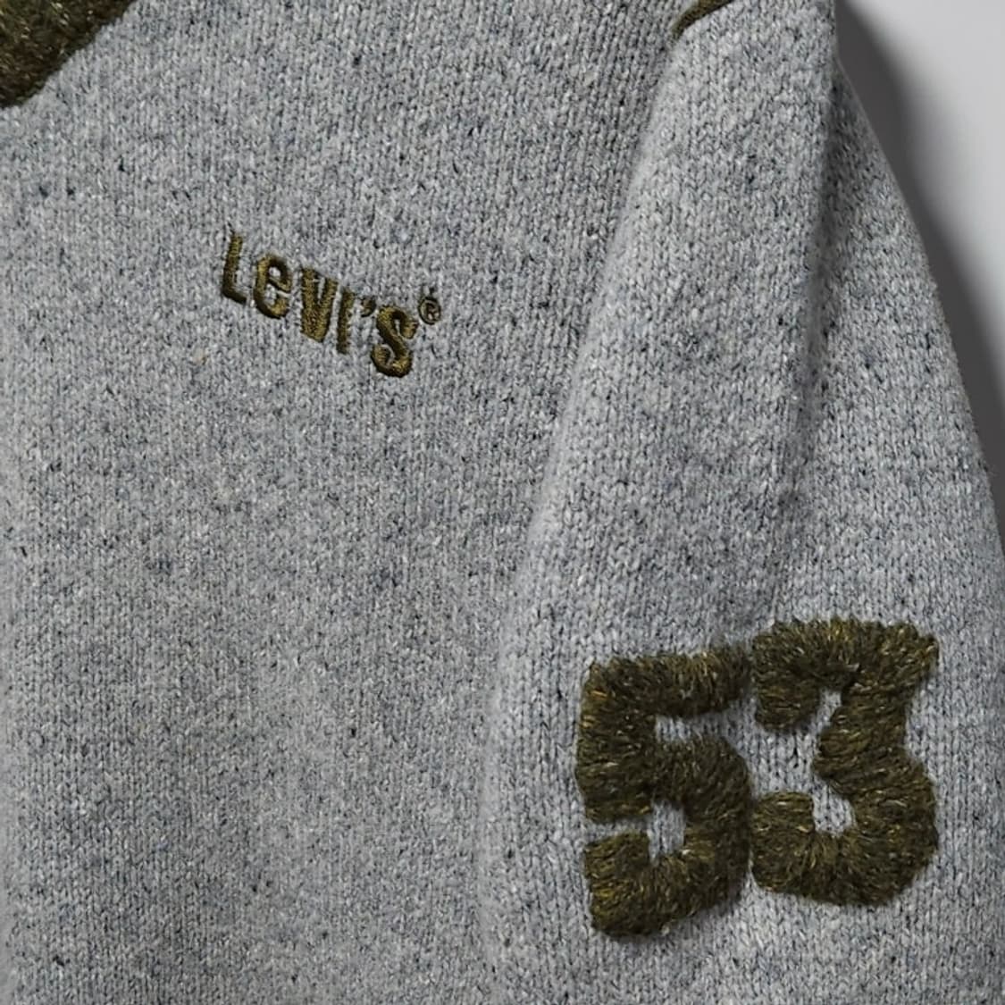 Levis 리바이스 브이넥 램스울 니트 그레이 배색 상품이미지2