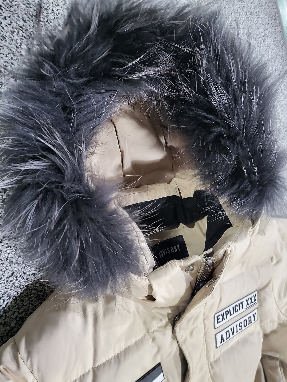 어드바이저리 패치 베이지 패딩자켓 상품이미지7