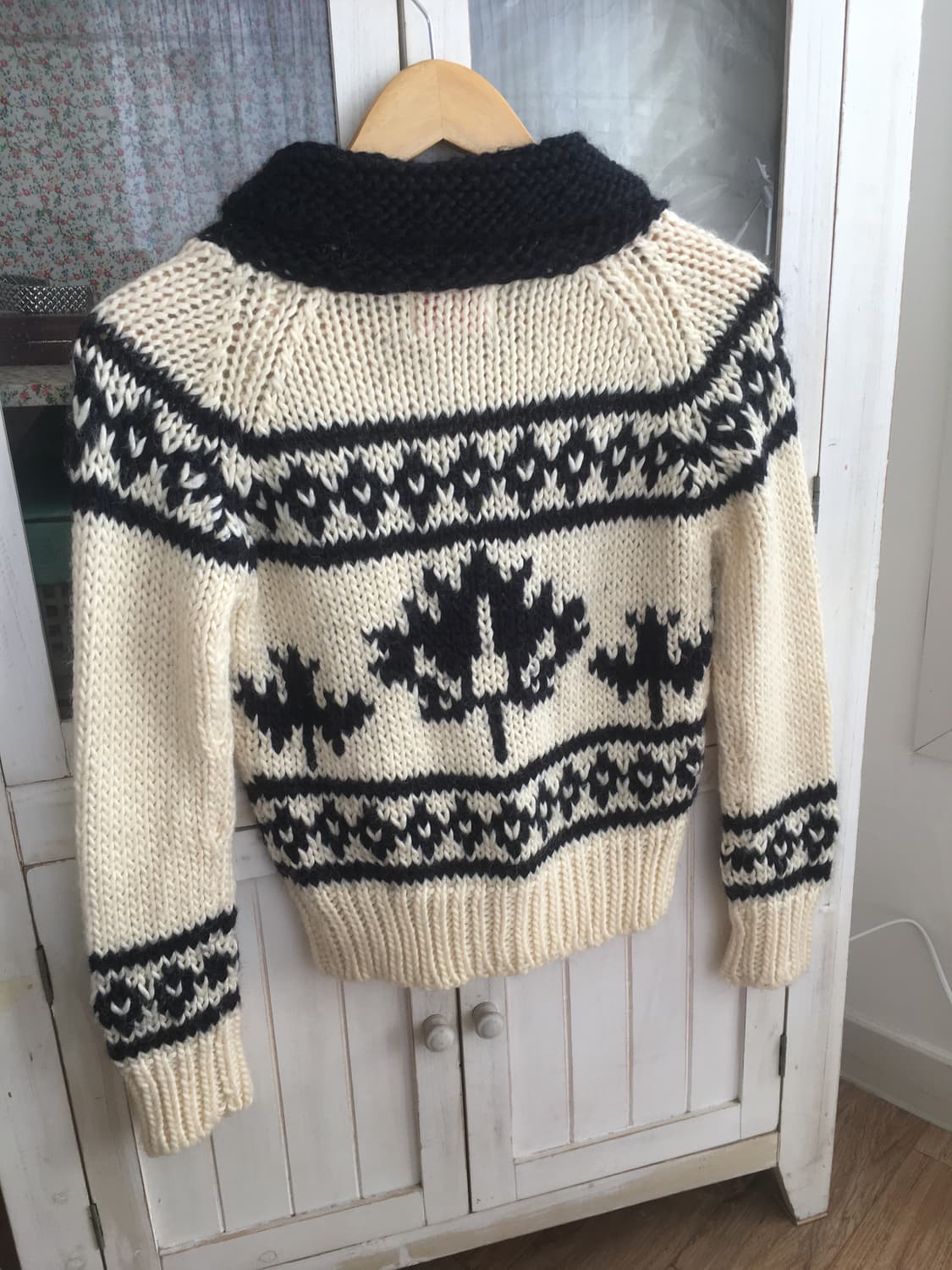 Cowichan-style knit cardigan 코위찬 가디건 상품이미지6