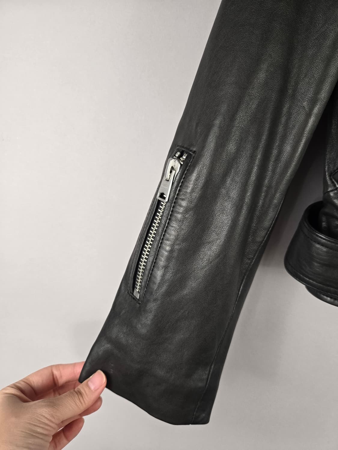 [무료배송]올세인츠 UK10 여성 발펀 양가죽 라이더 가죽 자켓 US6 상품이미지4