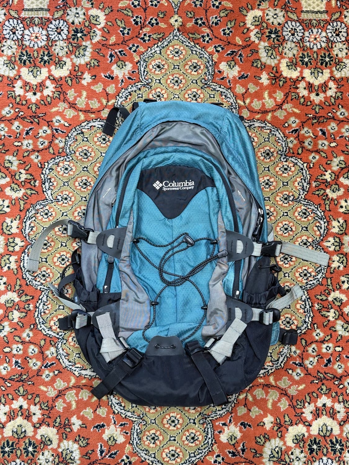 콜롬비아 블루 아웃도어 백팩 40L 상품이미지1