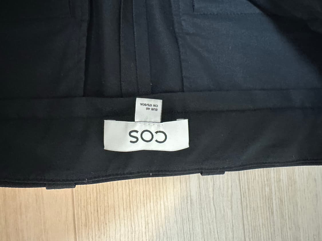 cos 블랙 바지 상품이미지2