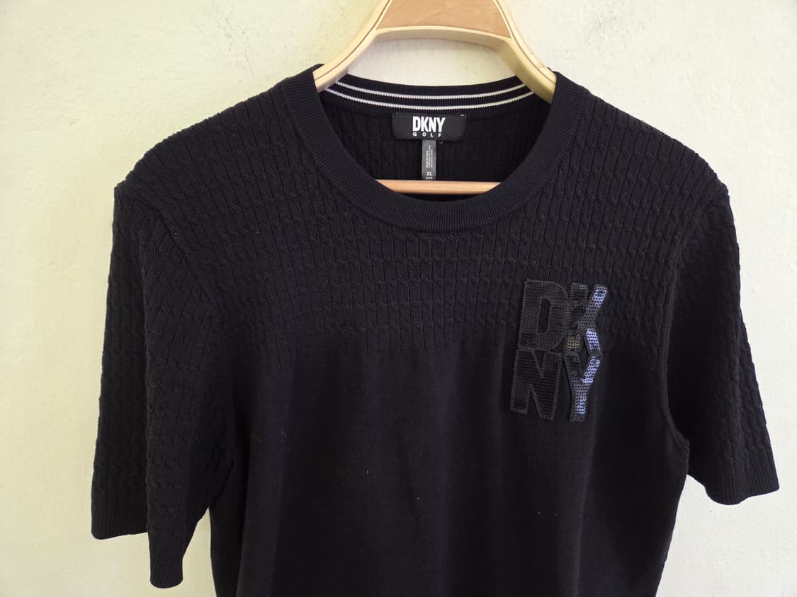 DKNY 블랙 골프 반팔 니트 상품이미지2
