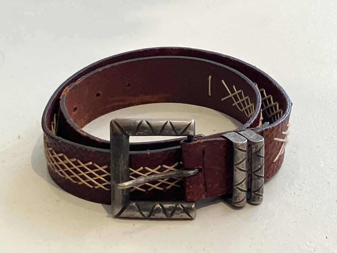 웨스턴 핸드스티치 크로스 패턴 벨트 상품이미지1