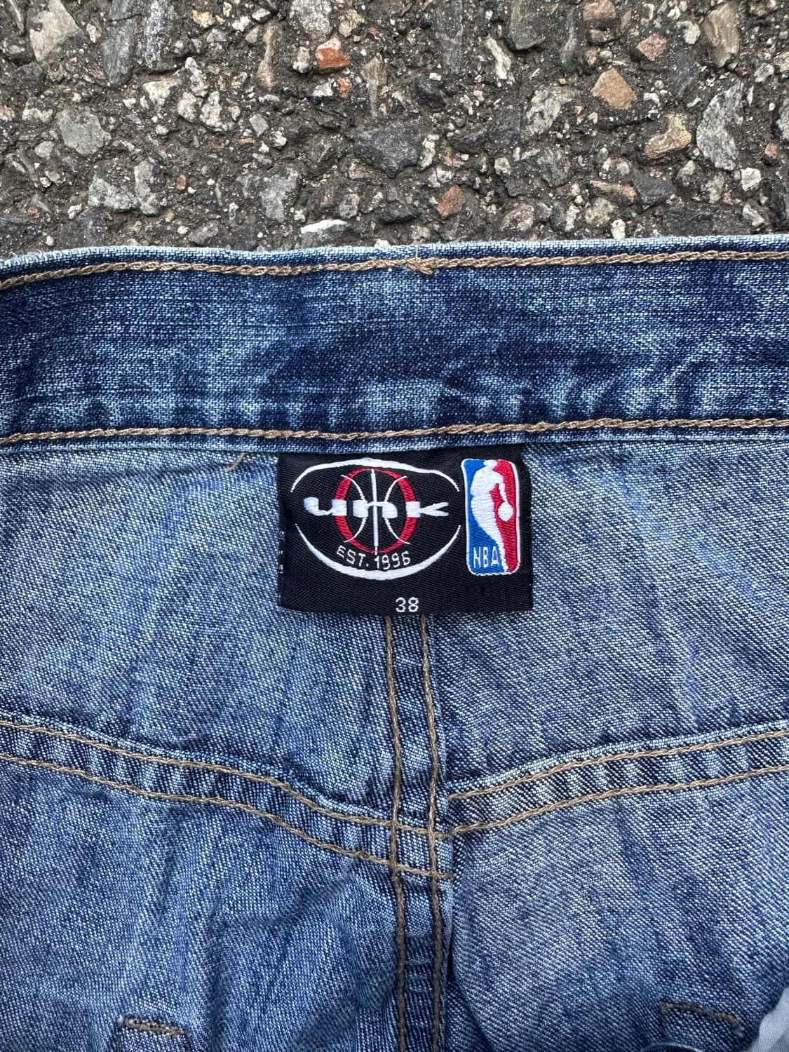 00s 빈티지 유엔케이 Nba 패치 데님 팬츠 상품이미지3