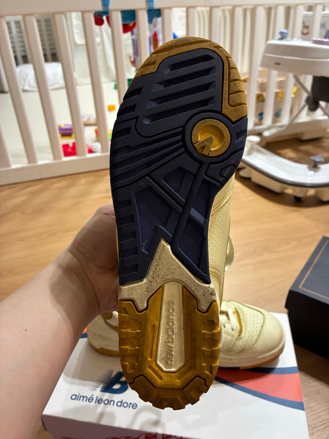 에임레온도르X뉴발란스 550 275 상품이미지6