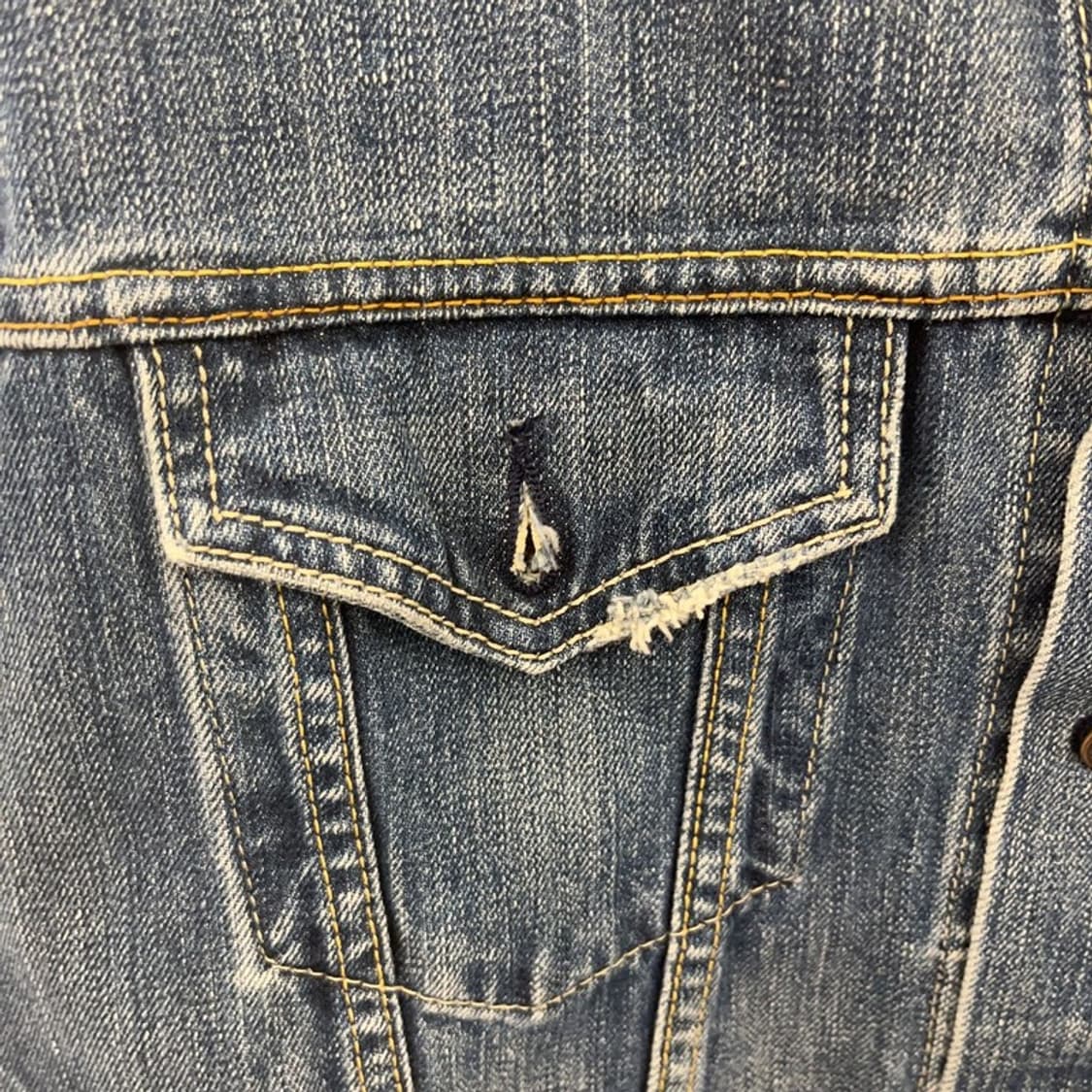 리바이스 70550 커스텀 유니크 크롭 데님 청자켓 M C08057 상품이미지6