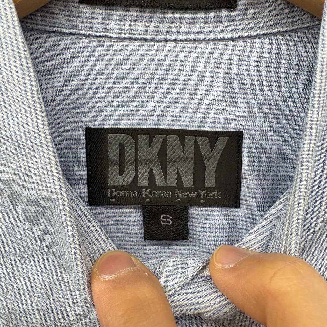 DKNY 블루 스트라이프 긴팔 셔츠 남성 L 상품이미지4