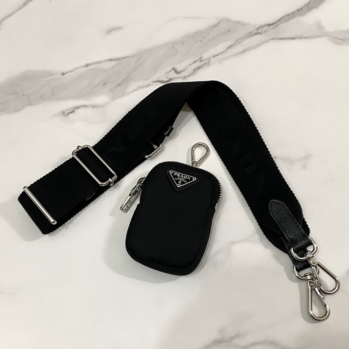 프라다 리에디션 2005 리나일론 숄더백 블랙 1BH204 상품이미지6