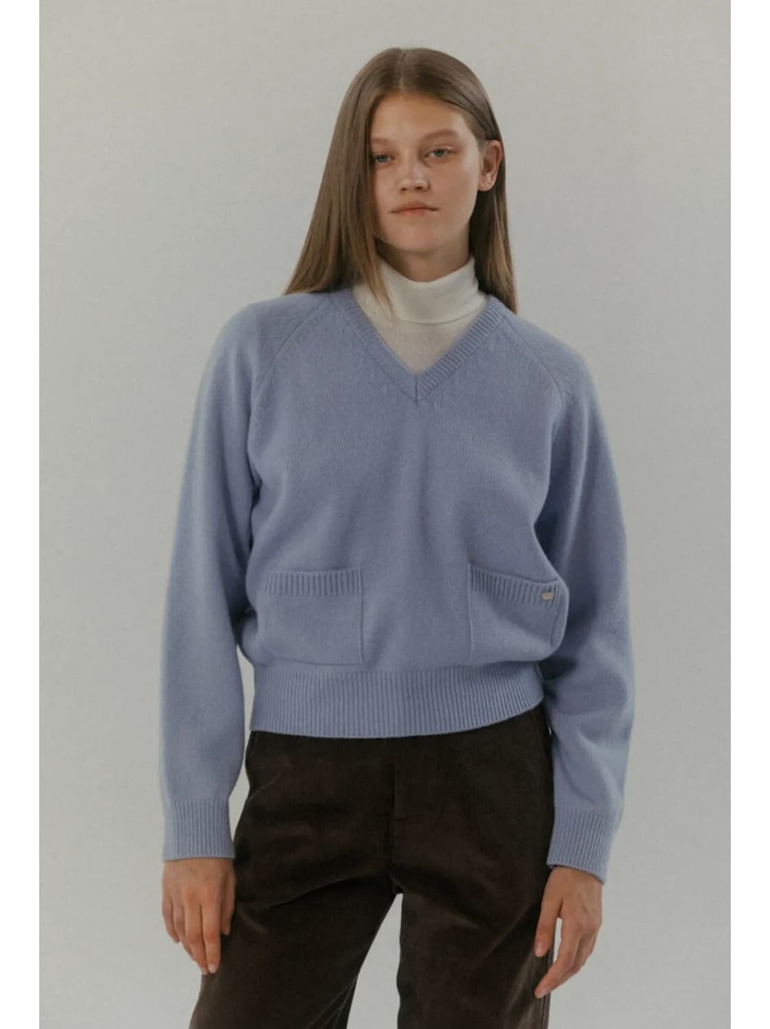 튜드먼트 울 브이넥 니트 상품이미지1