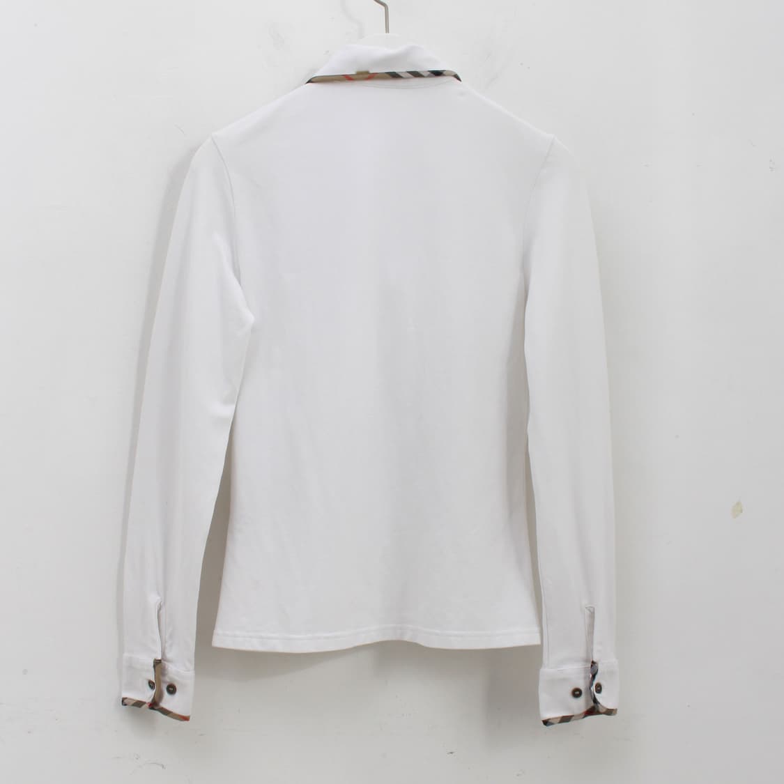 버버리 체크 화이트 카라티 pk셔츠 상품이미지6