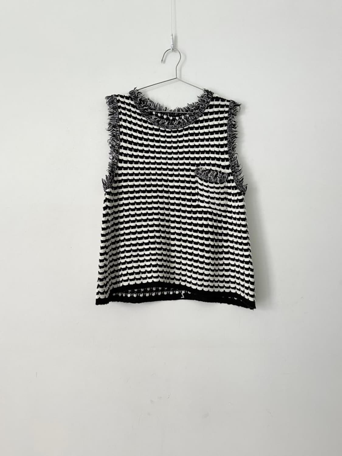 Fringe checker pattern sleeveless knit 상품이미지2