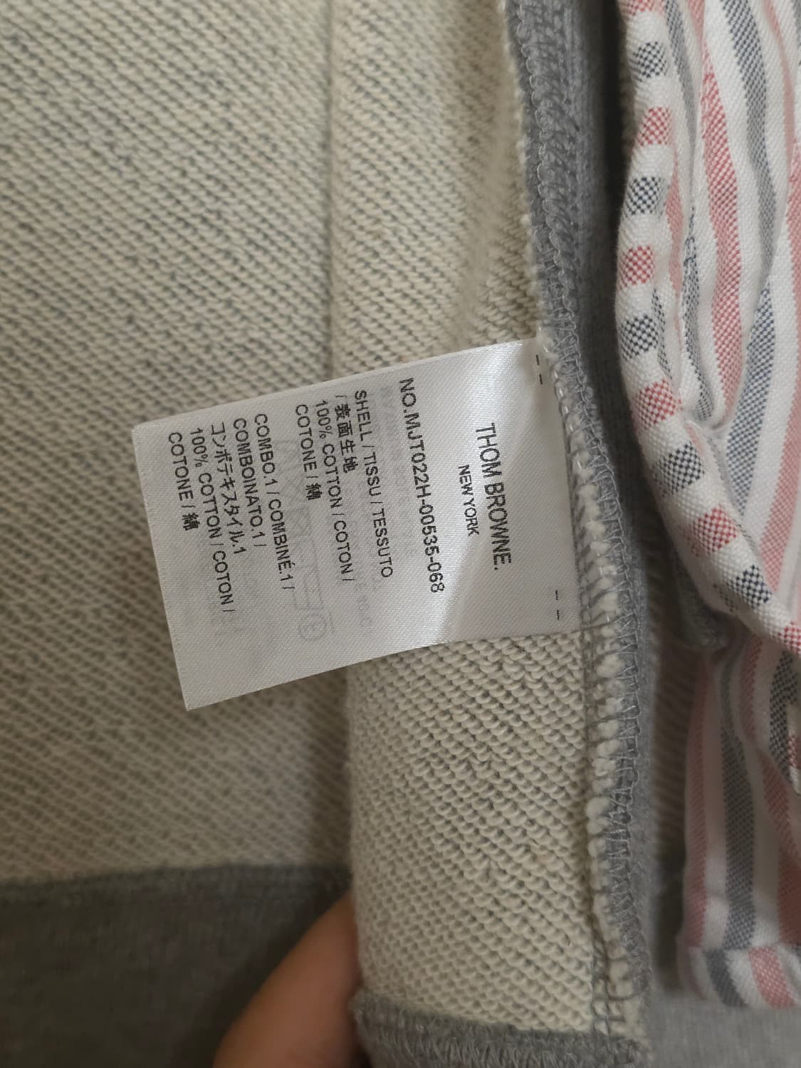 [1회외출] 톰브라운 사선완장 후드집업 4사이즈 상품이미지9