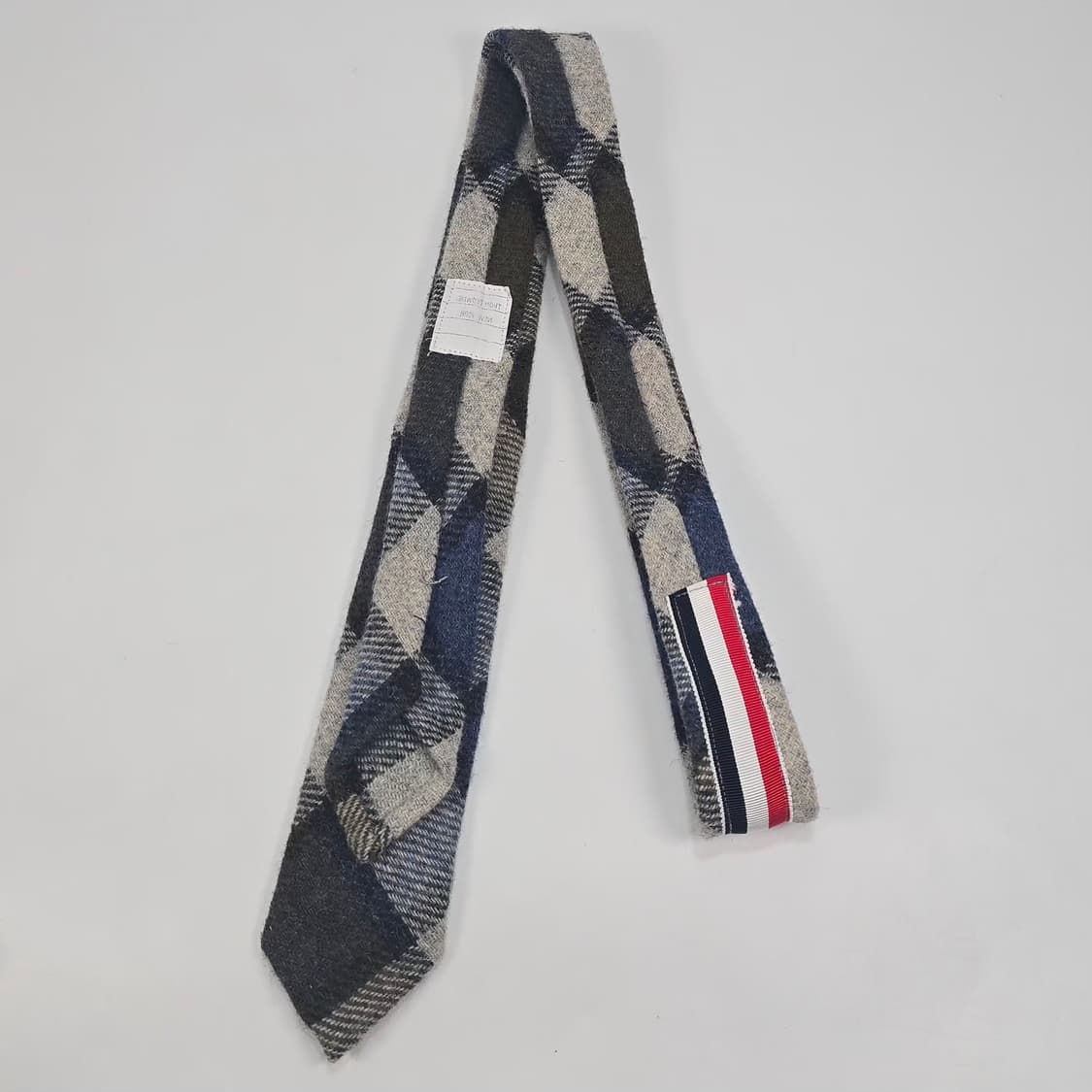 톰브라운 체크 울 타이 상품이미지5