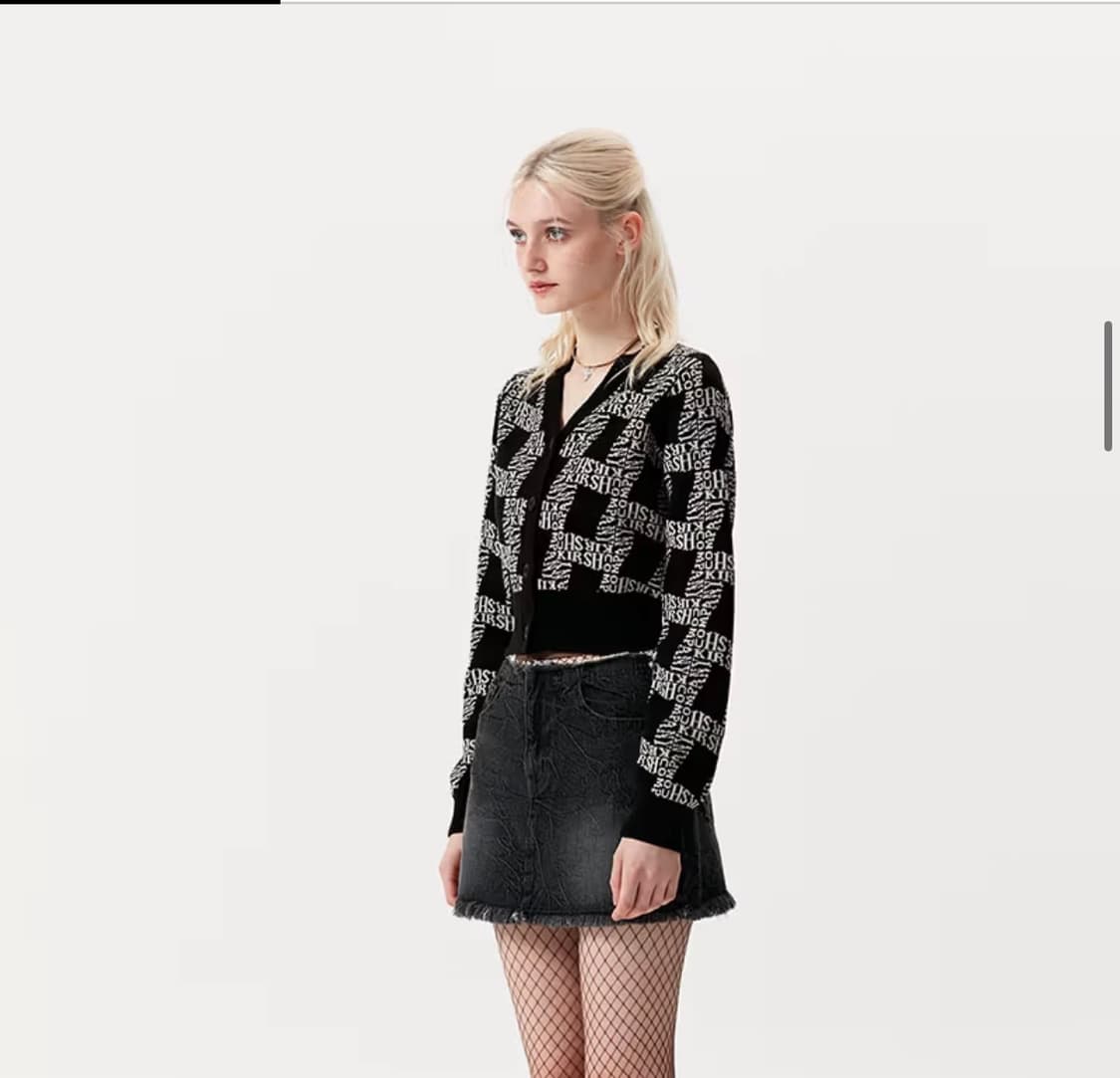 키르시 스파이럴 자카드 니트 가디건 블랙 상품이미지4