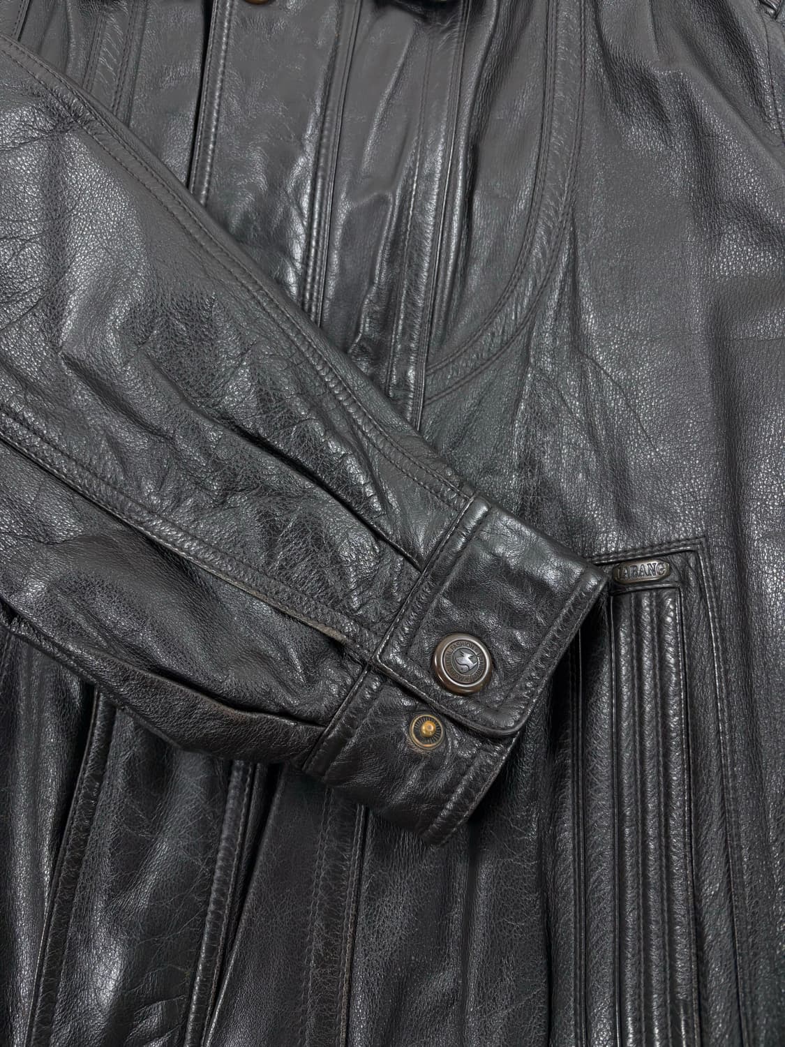  Vintage Cow Leather Bomber Jacket   l  상품이미지2