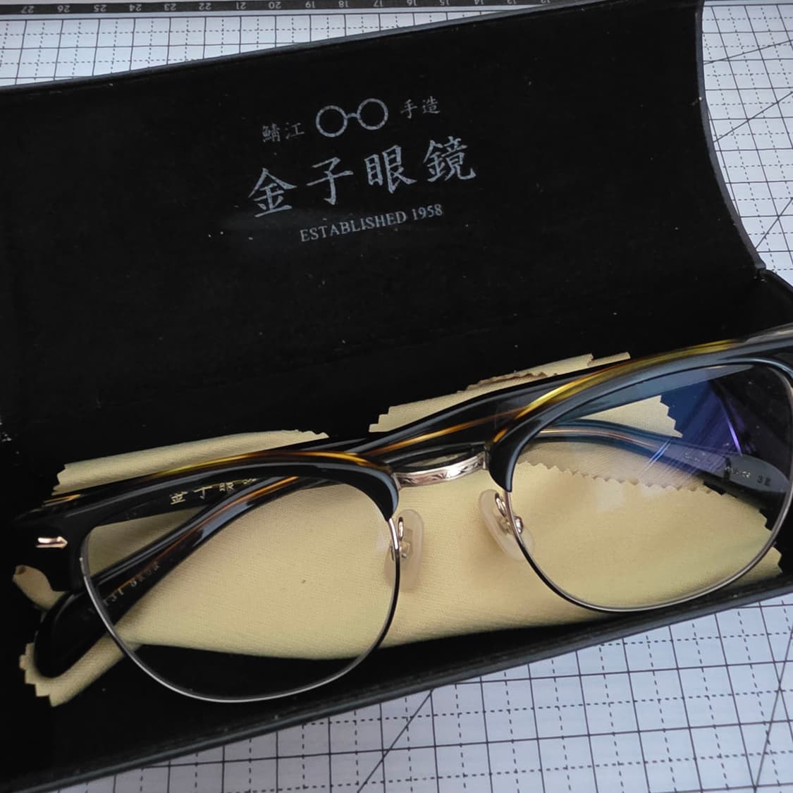 금자안경 KV-131 판매합니다 상품이미지1