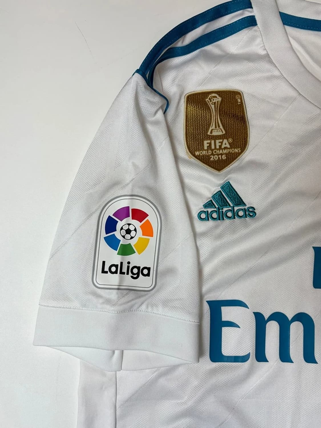 아디다스 레알마드리드 17-18 반팔 유니폼 PN9379 상품이미지3