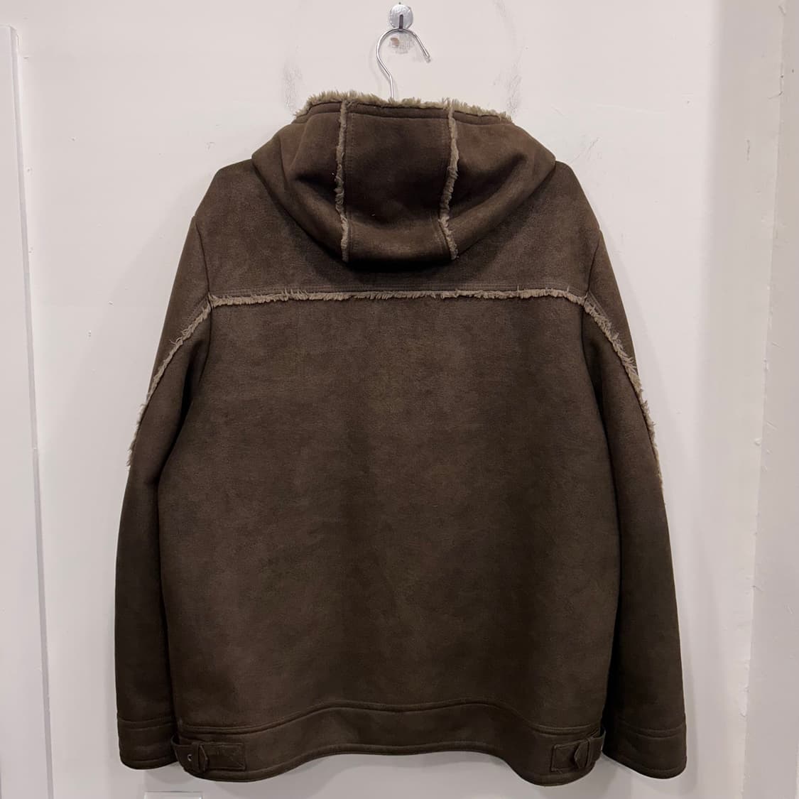 클럽모나코 양털 헤어 후드 스웨이드 무스탕 상품이미지5