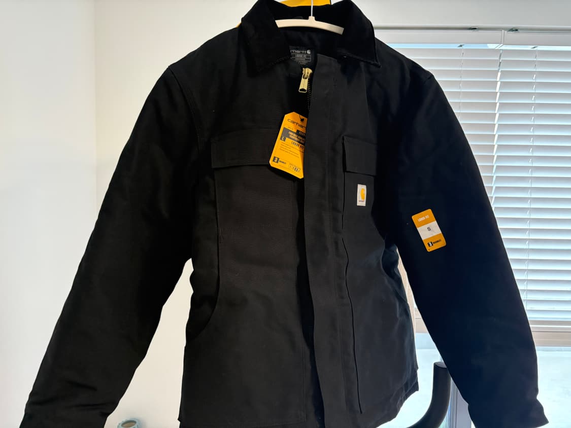 칼하트 아크틱 트레디셔널 자켓 블랙 상품이미지1