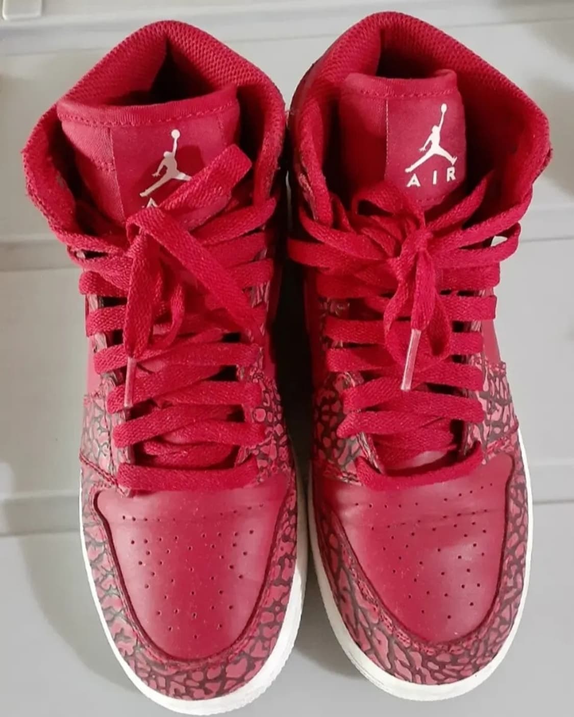 나이키 에어 조던1 레트로 하이 엘리펀트 상품이미지2