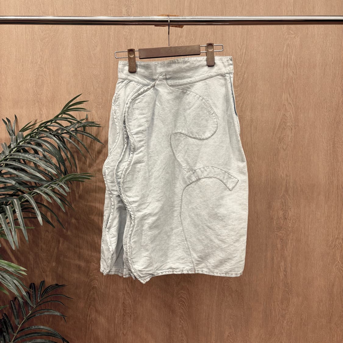 JPN 워싱 코튼 미디 스커트 패치 워크 입체 절개 라인 디테일 연청 상품이미지1