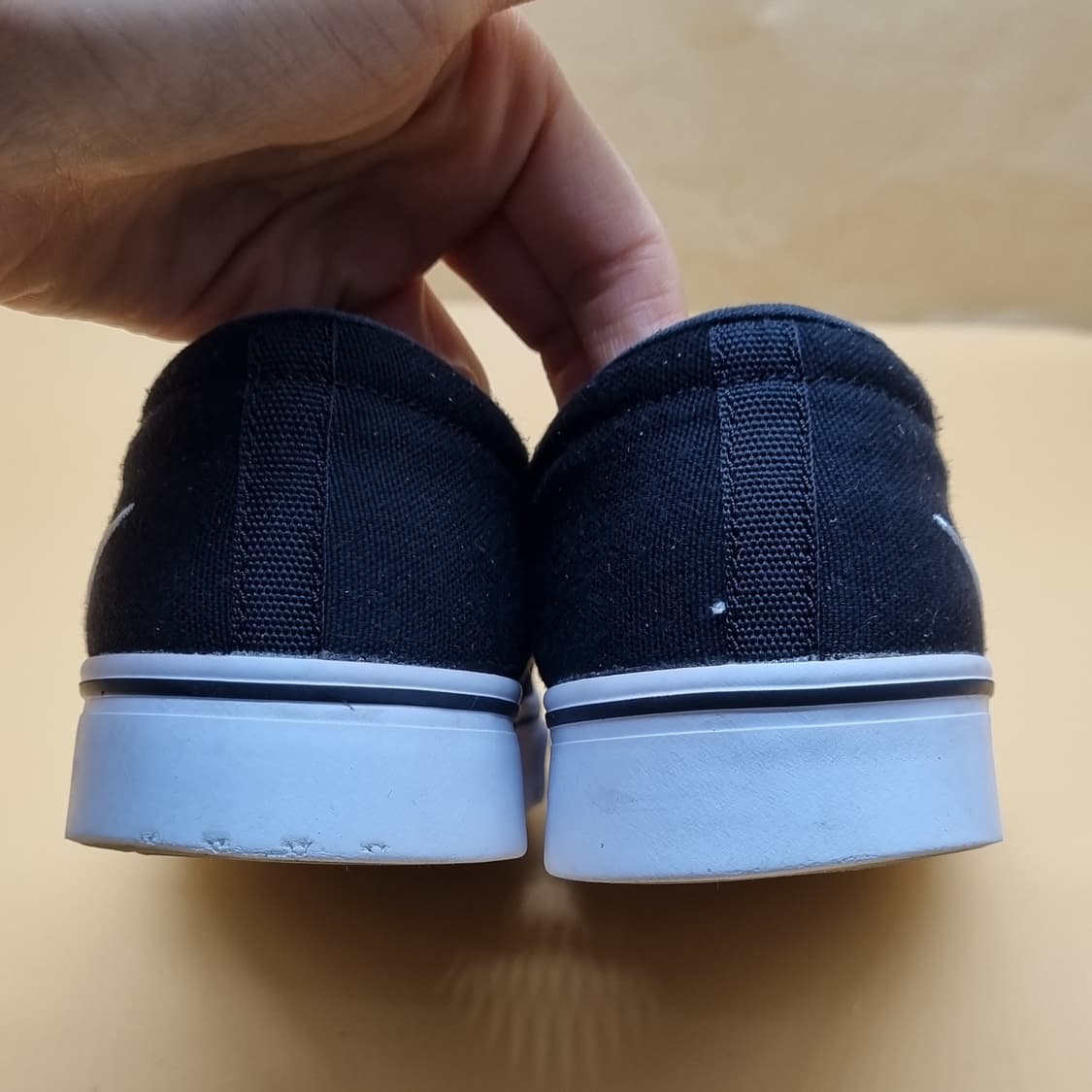 나이키 코트로얄 여성슬립온240  상품이미지4