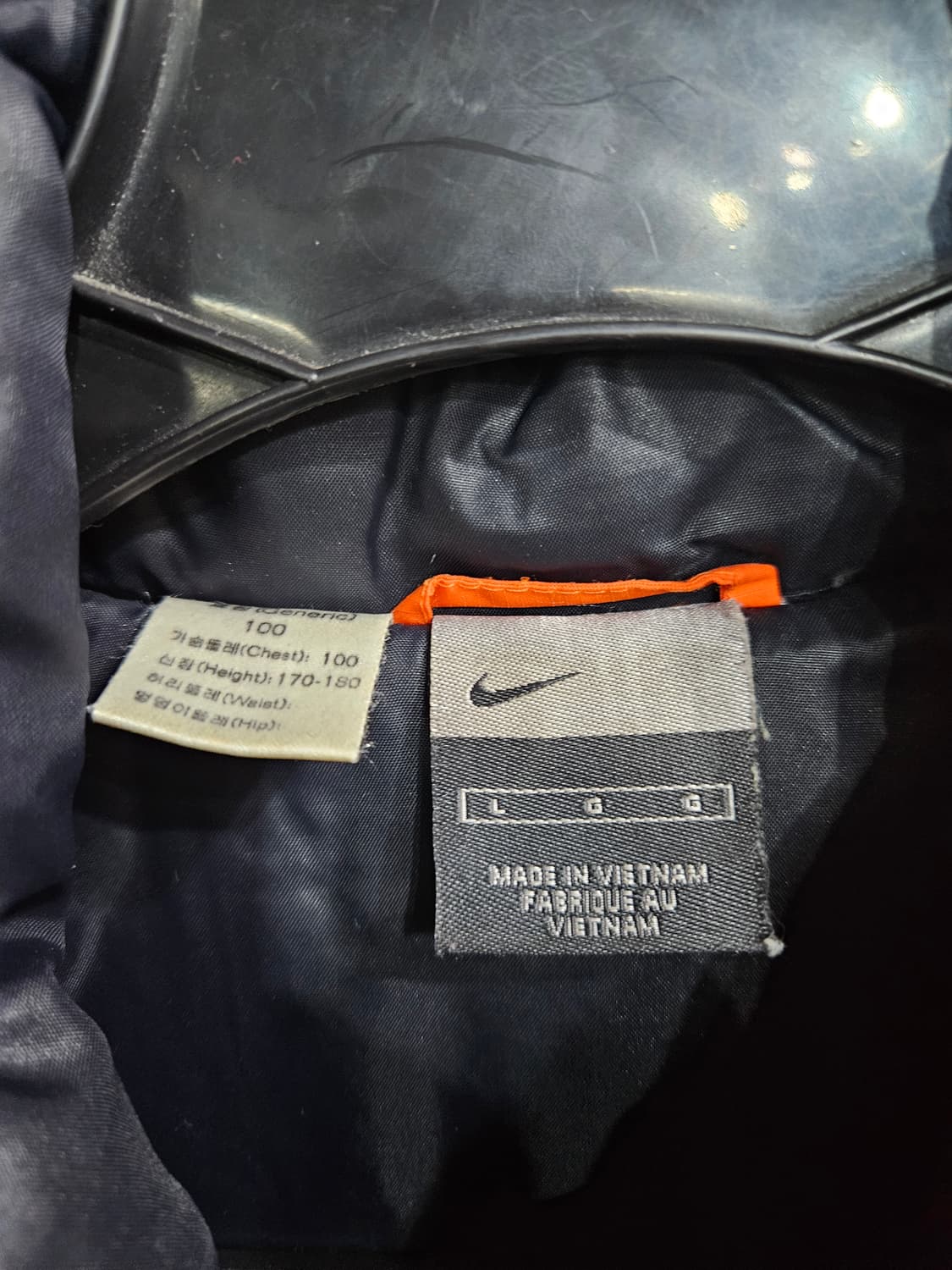 나이키 오렌지컬러 남성 넉넉한 100 덕다운 베스트  상품이미지3