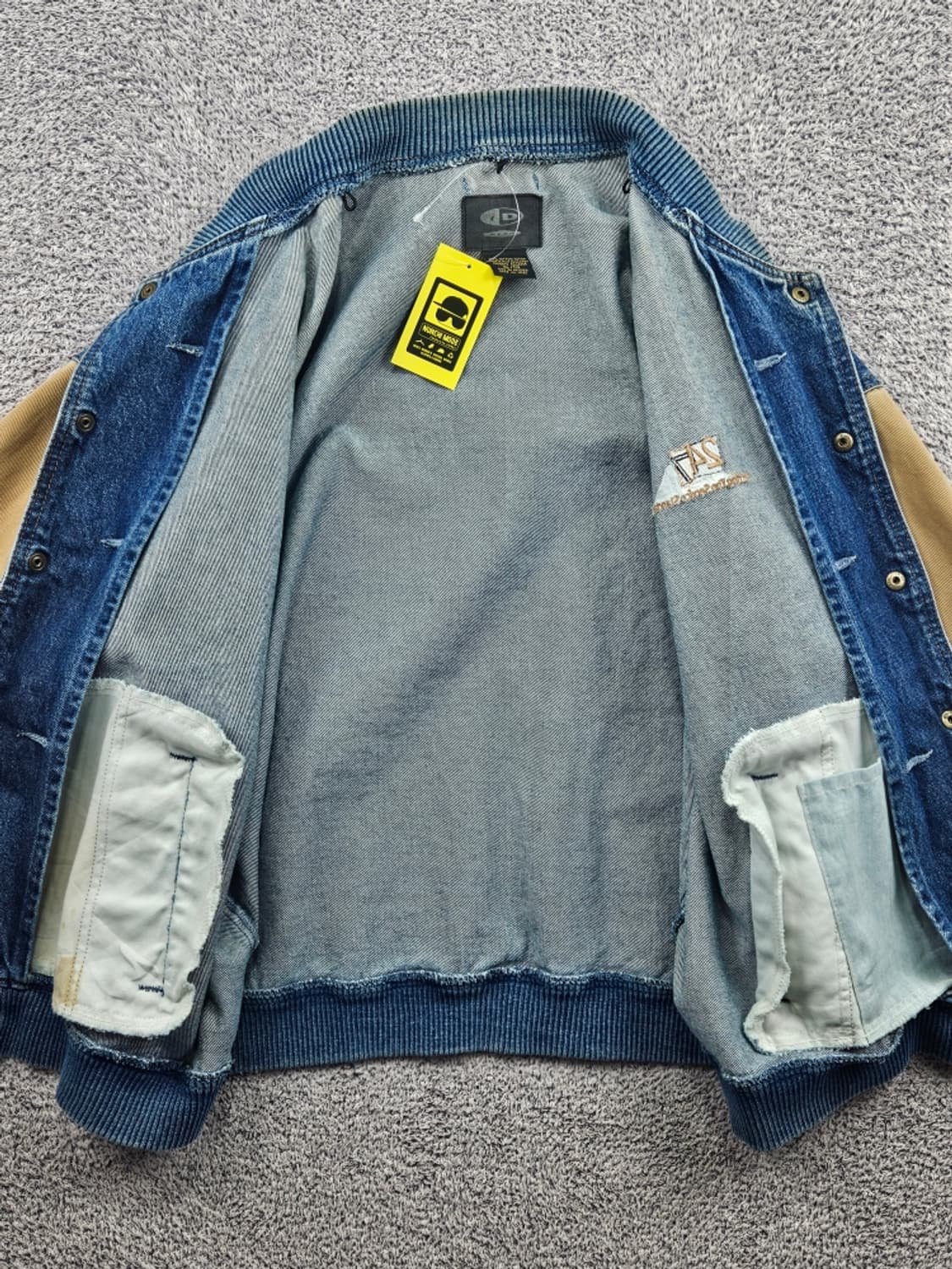 ID WEAR 코튼 데님 바시티 자켓 ( XL ) / 11580 상품이미지9