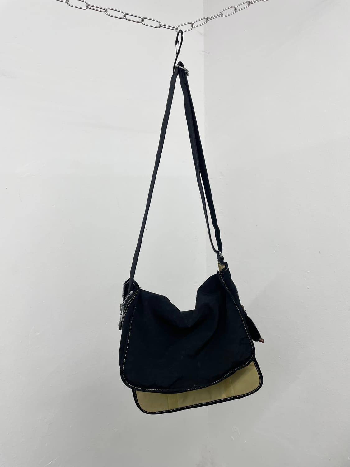 키플링 블랙 포켓 메신저 크로스백 상품이미지9