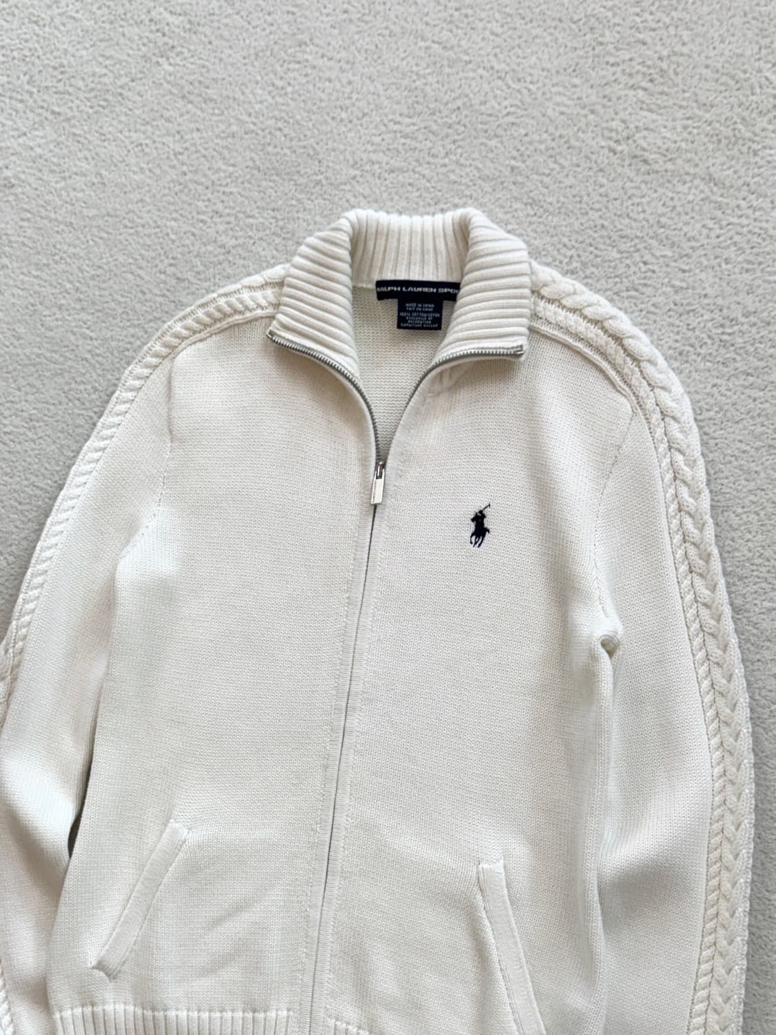 폴로 화이트 꽈배기 집업 상품이미지1