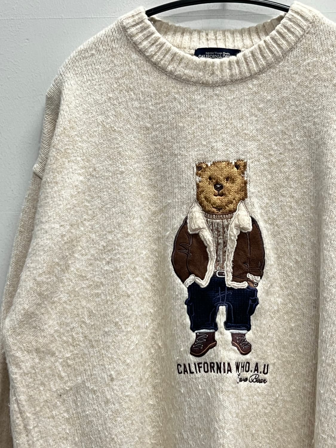 후아유 스티브 베어 라운드 니트 아이보리 상품이미지3