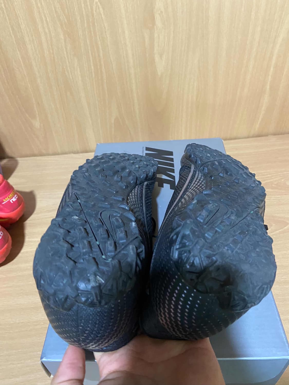 나이키 머큐리얼 아카데미 축구화  상품이미지4