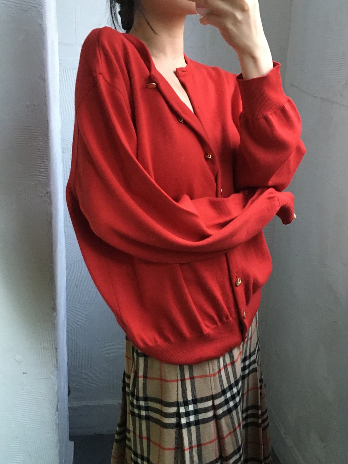 Burberry 버버리 레드 금장 버튼 울 가디건 상품이미지4